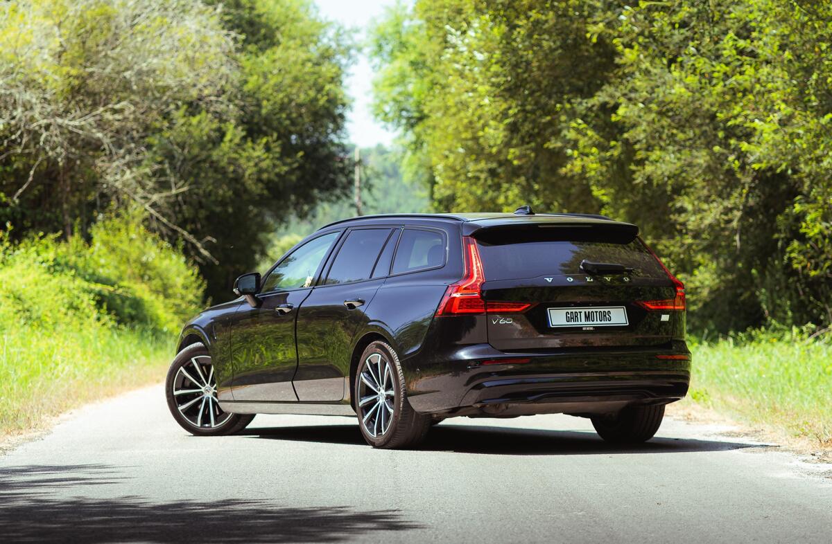 VOLVO V60 2.0 T6 AWD TE Plus Dark