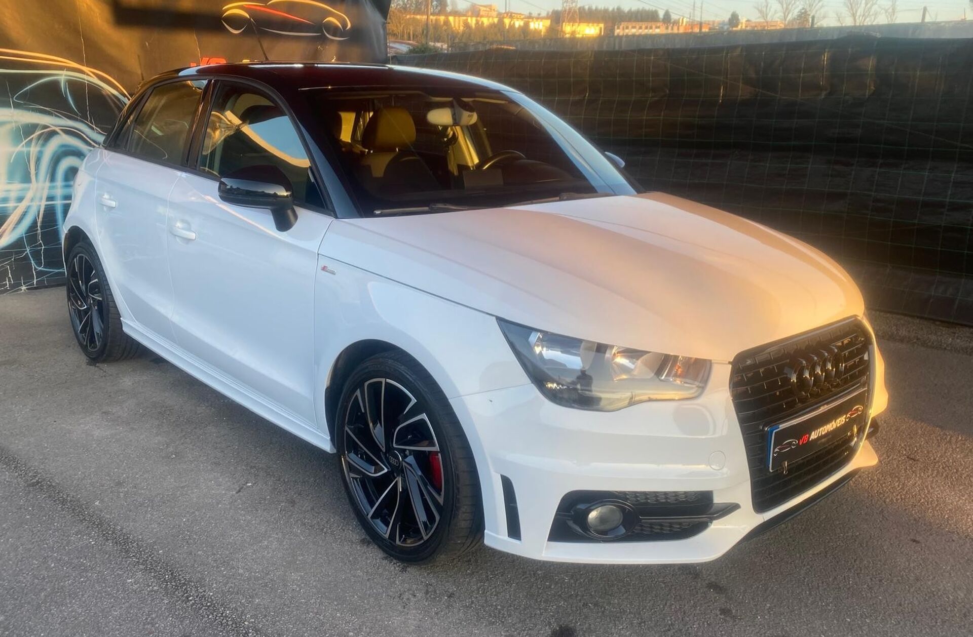AUDI A1 1.6 TDi S-line