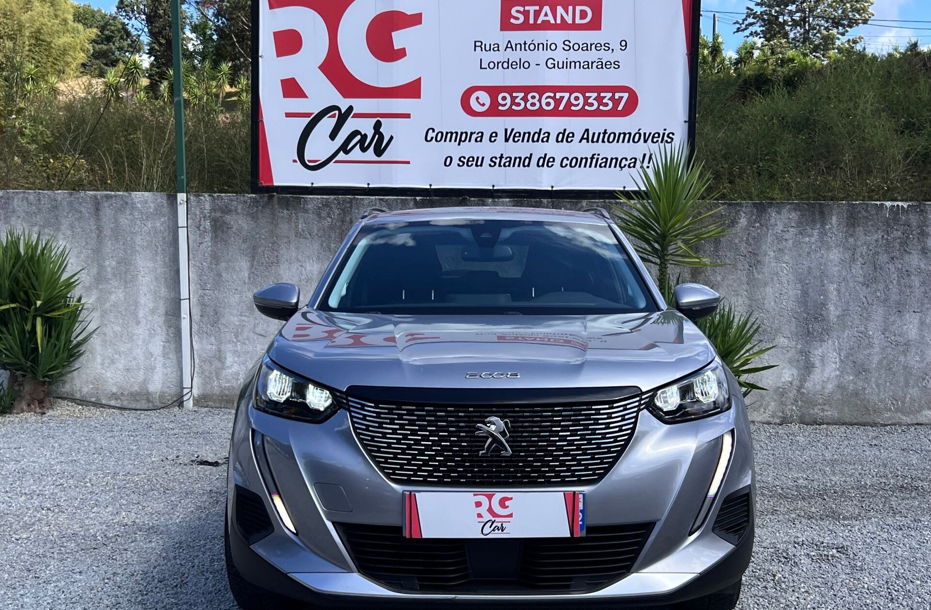 PEUGEOT 2008 1.2 PureTech Allure EAT8