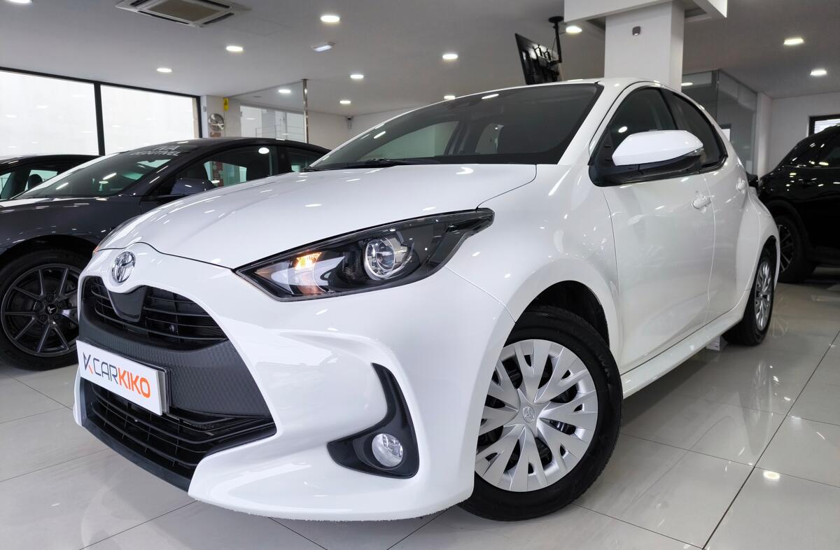 TOYOTA Yaris 1.0 VVT-i Comfort