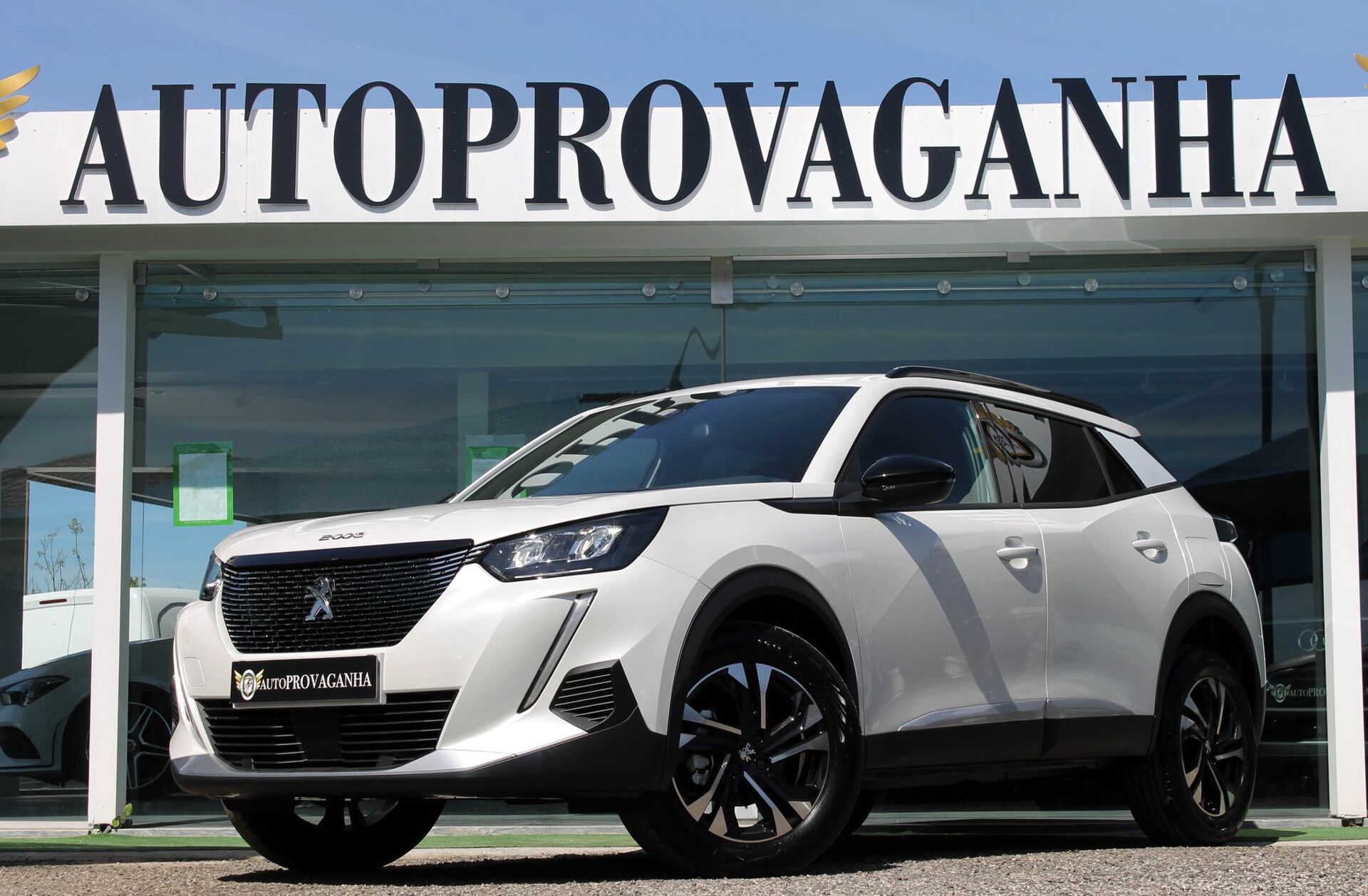 PEUGEOT 2008 1.2 PureTech Allure