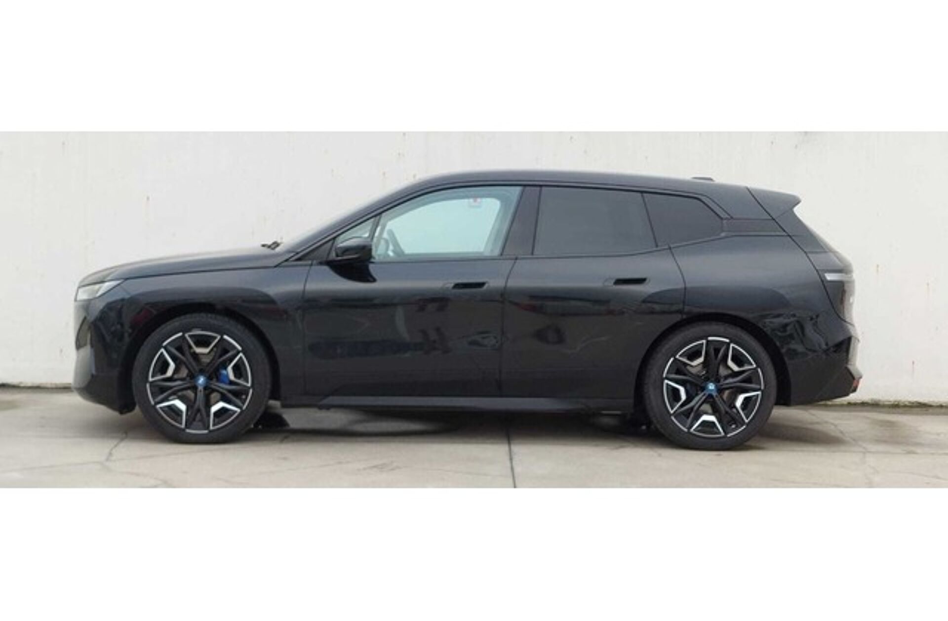 BMW iX M60
