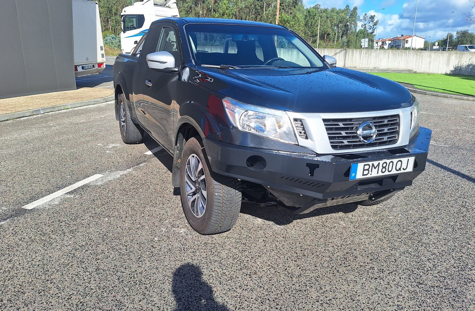 NISSAN Navara 2.3 dCi CD 4WD N-Connecta