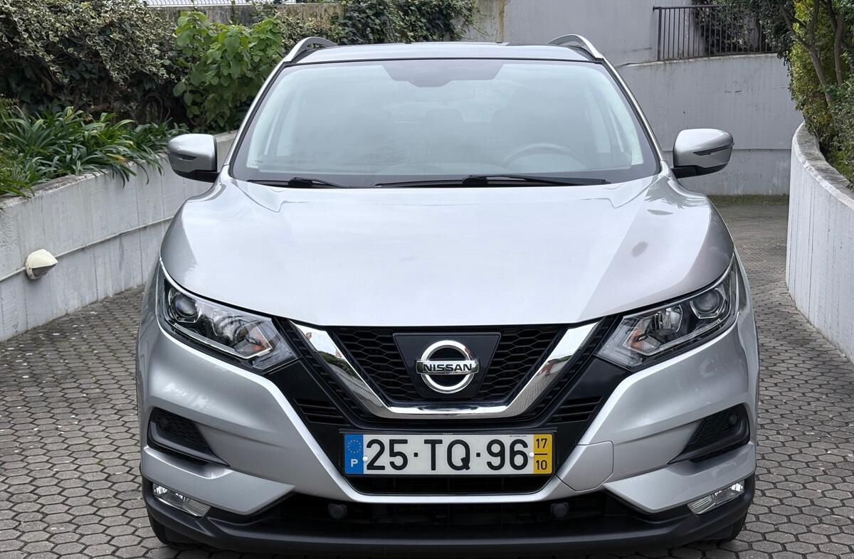 NISSAN Qashqai 1.5 dCi N-Connecta Business