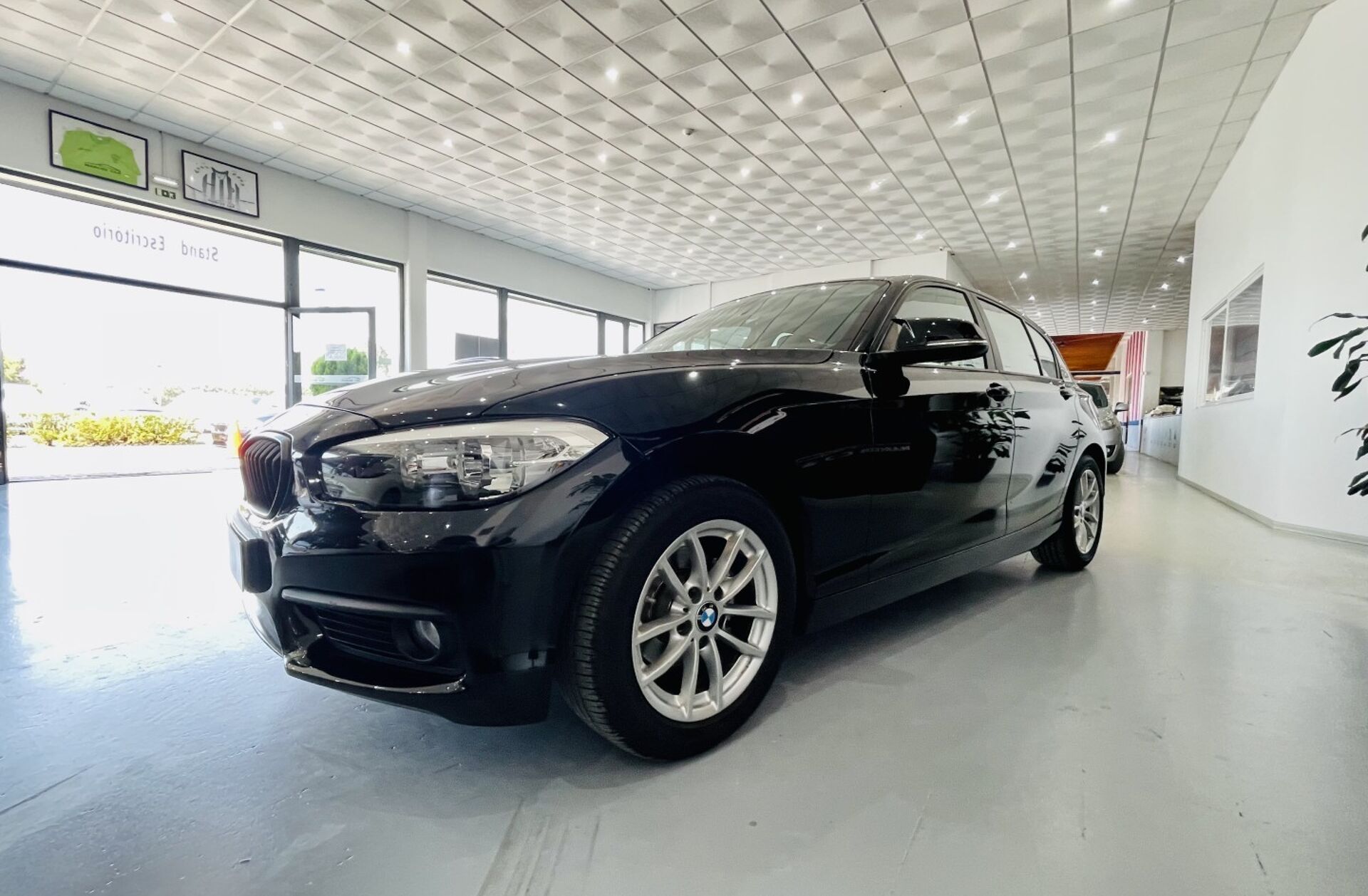 BMW Serie-1 116 d Advantage