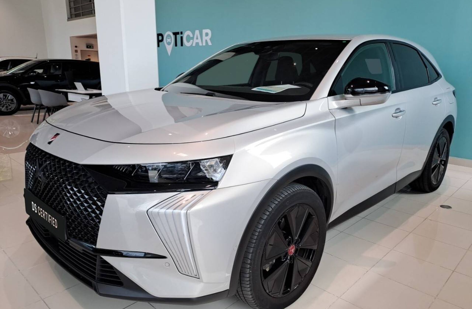 DS DS 4 E-TENSE 4X2 225 Performance Line