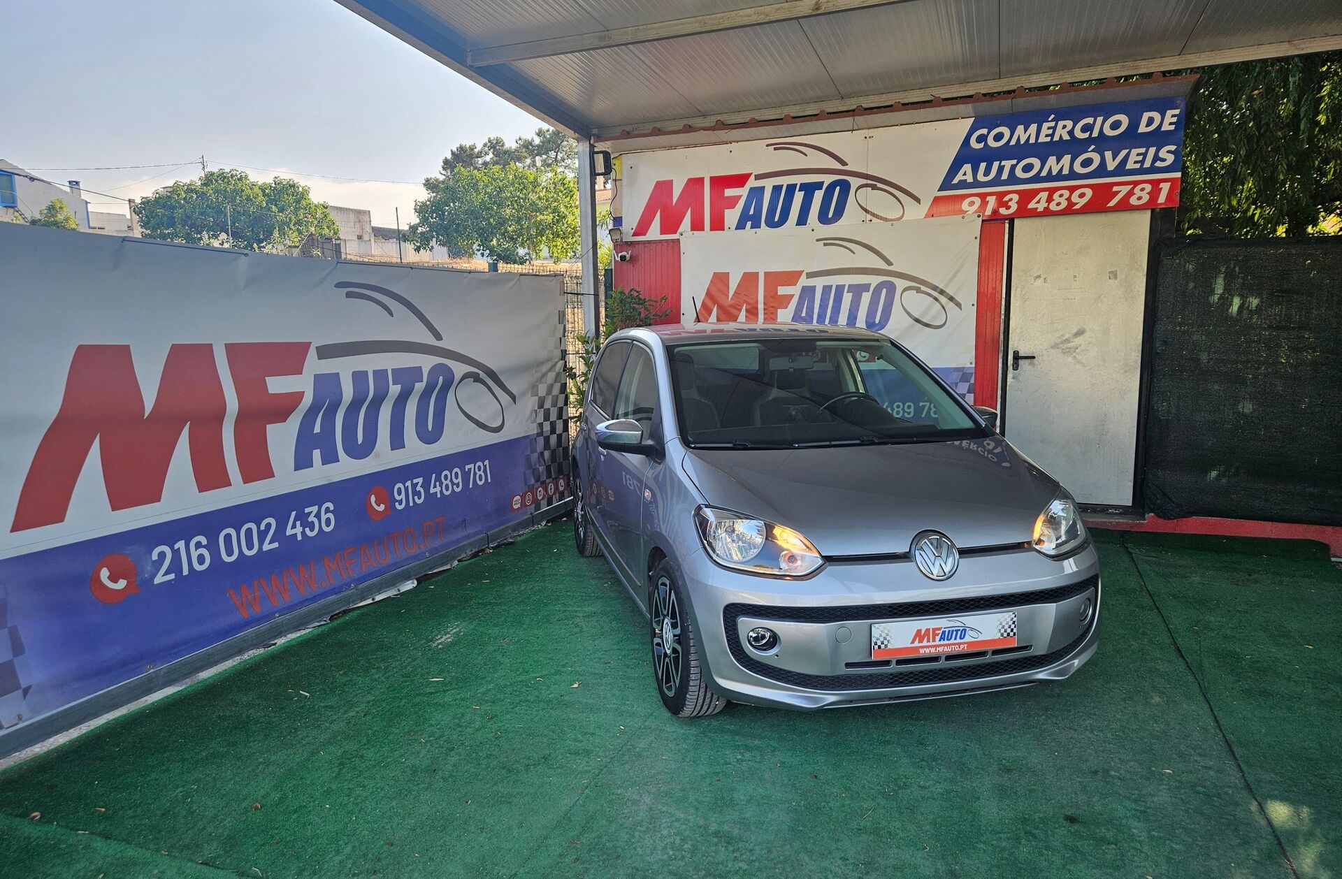 VOLKSWAGEN Up 1.0 Black Up! Auto