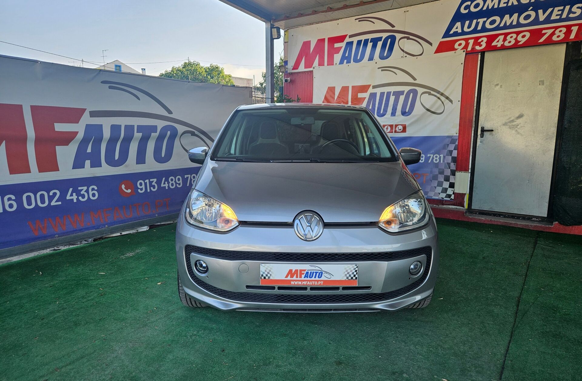 VOLKSWAGEN Up 1.0 Black Up! Auto