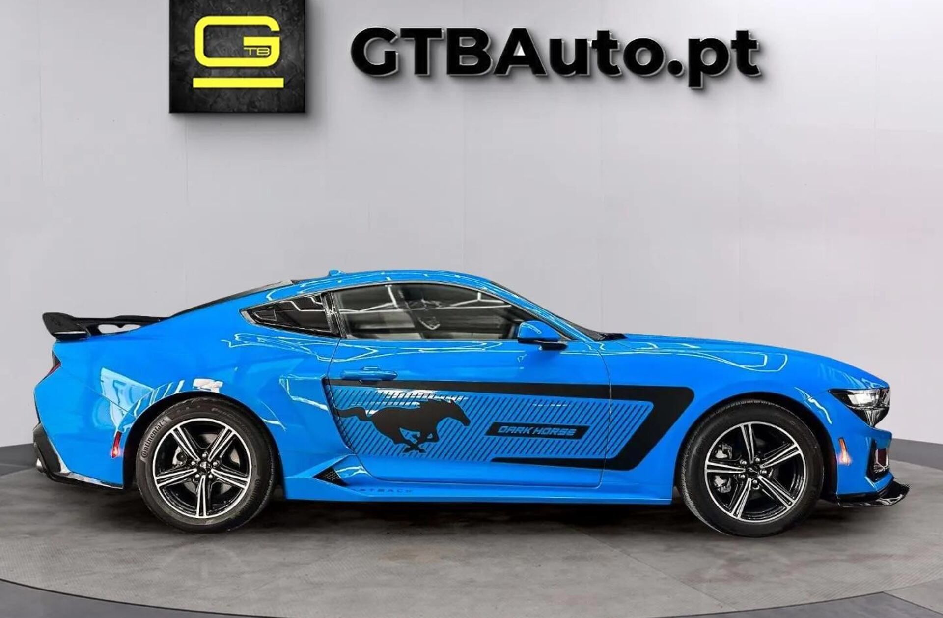 FORD Mustang 5.0 Ti-VCT Dark Horse Aut.