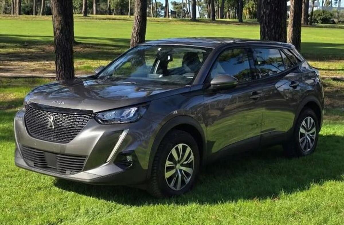 PEUGEOT 2008 1.2 PureTech Active