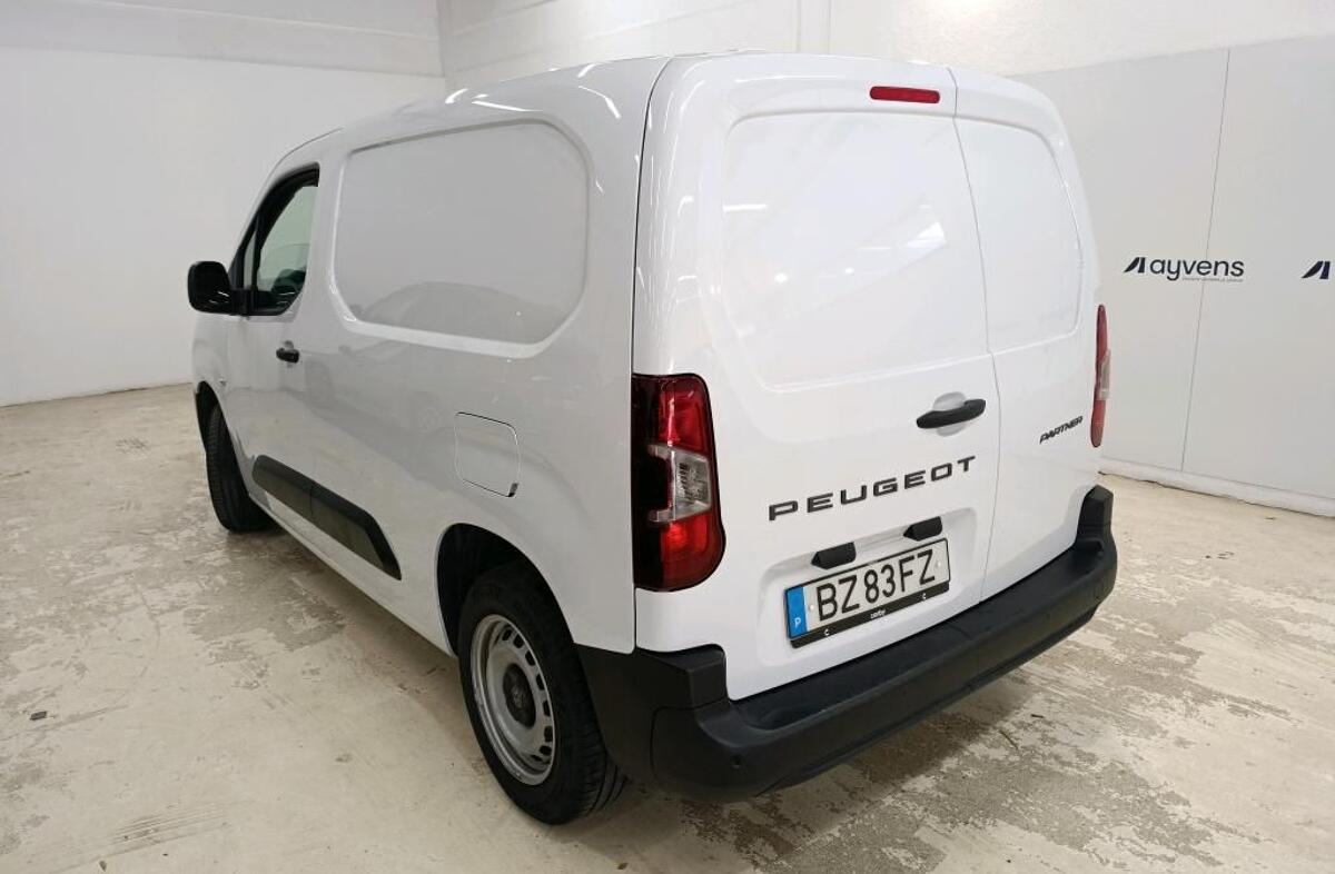 PEUGEOT Partner 1.5 BlueHDi Standard