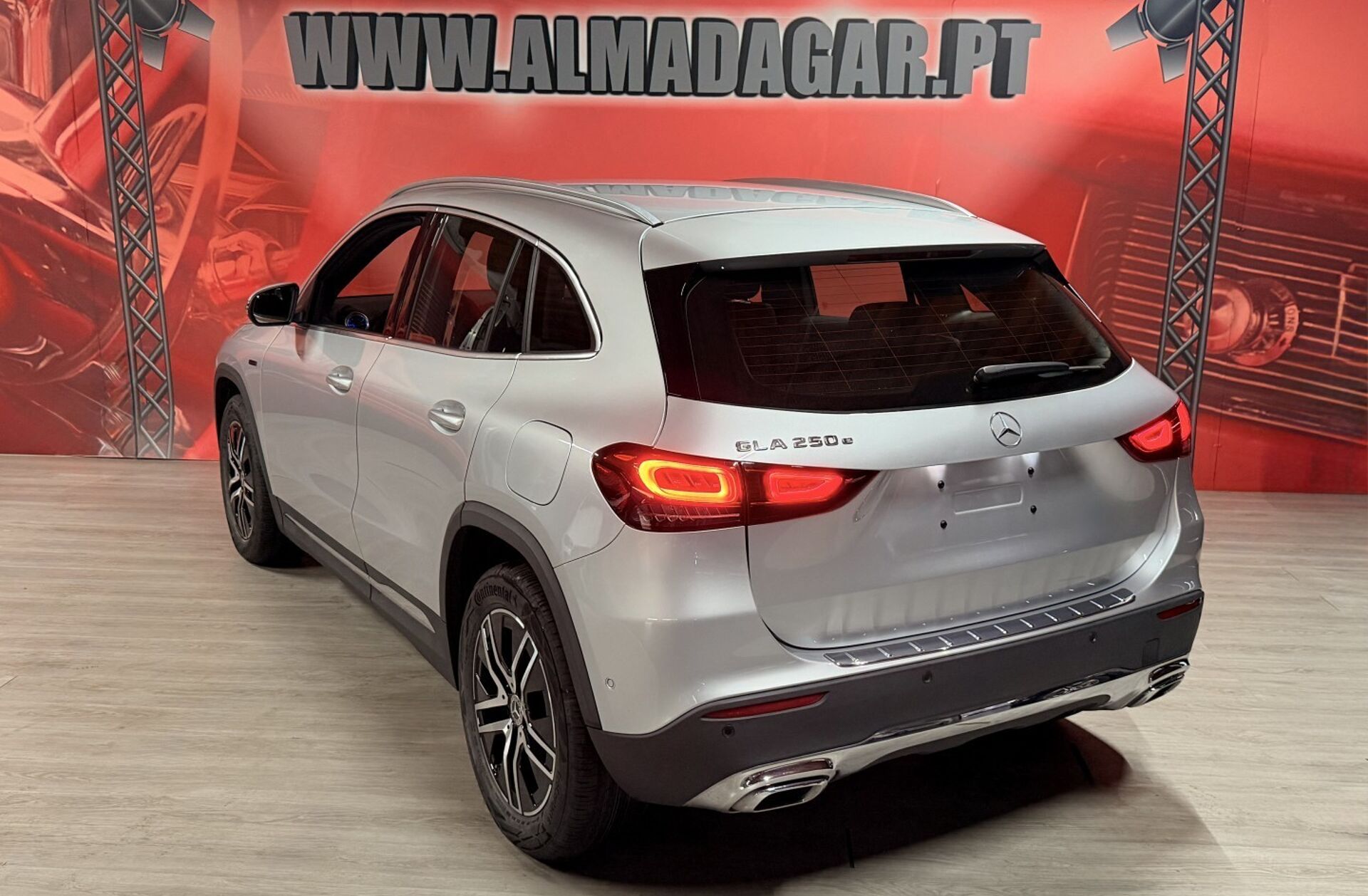 MERCEDES Classe GLA GLA 250 e Progressive