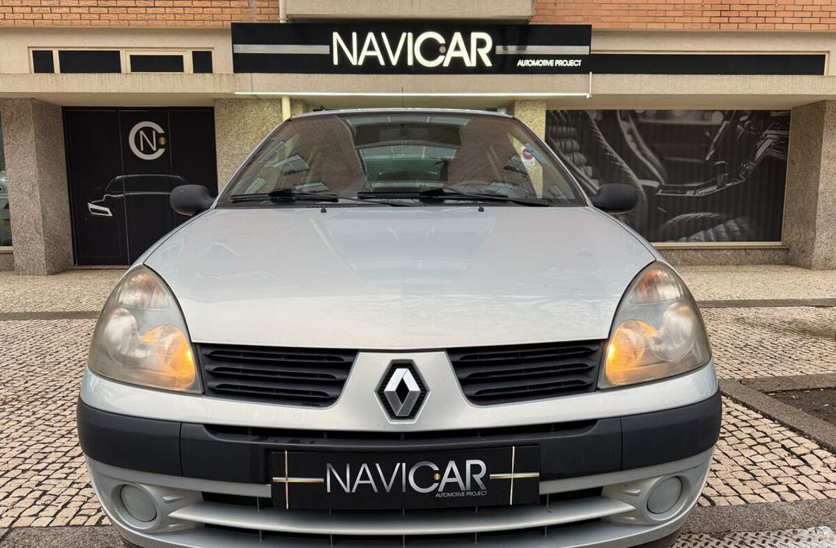 RENAULT Clio 1.2 16V Extreme