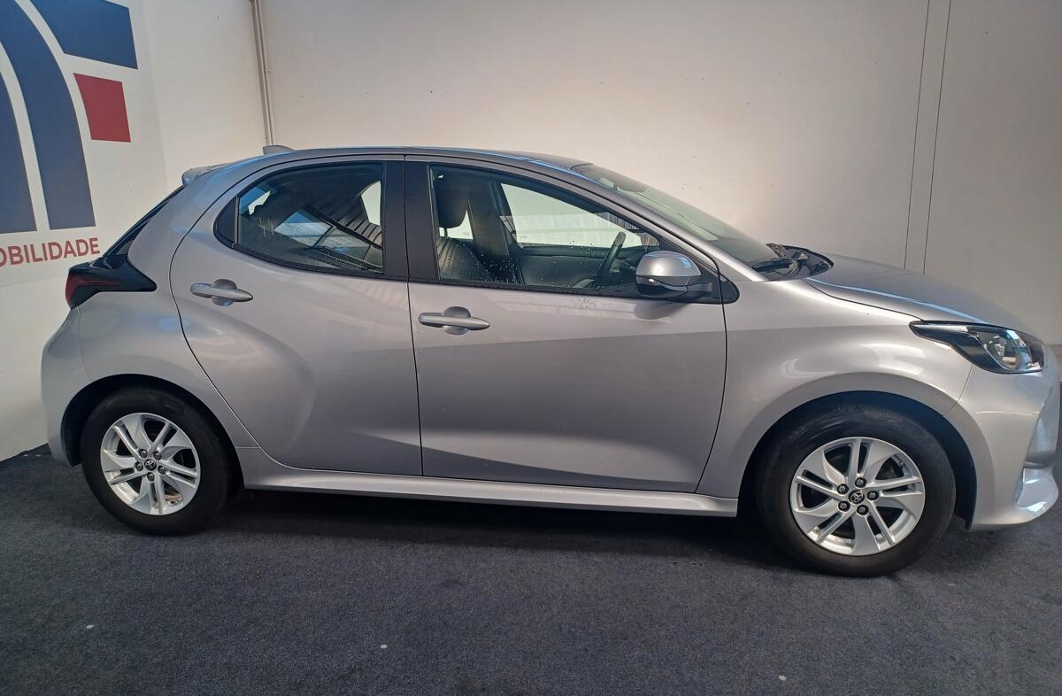 TOYOTA Yaris 1.0 VVT-i Comfort