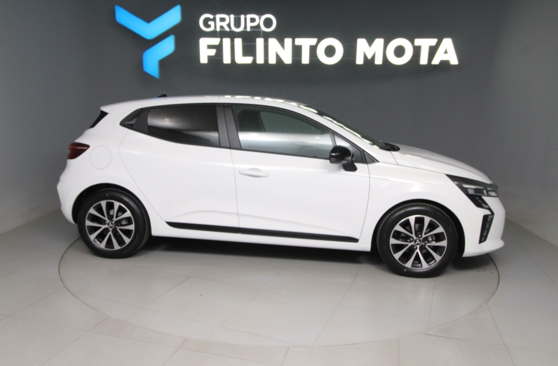 MITSUBISHI Colt 1.0 MPI-T Kaiteki Bi-Fuel