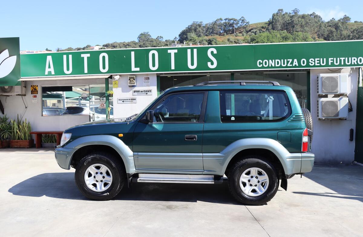 TOYOTA Land Cruiser 3.0 TD Standard