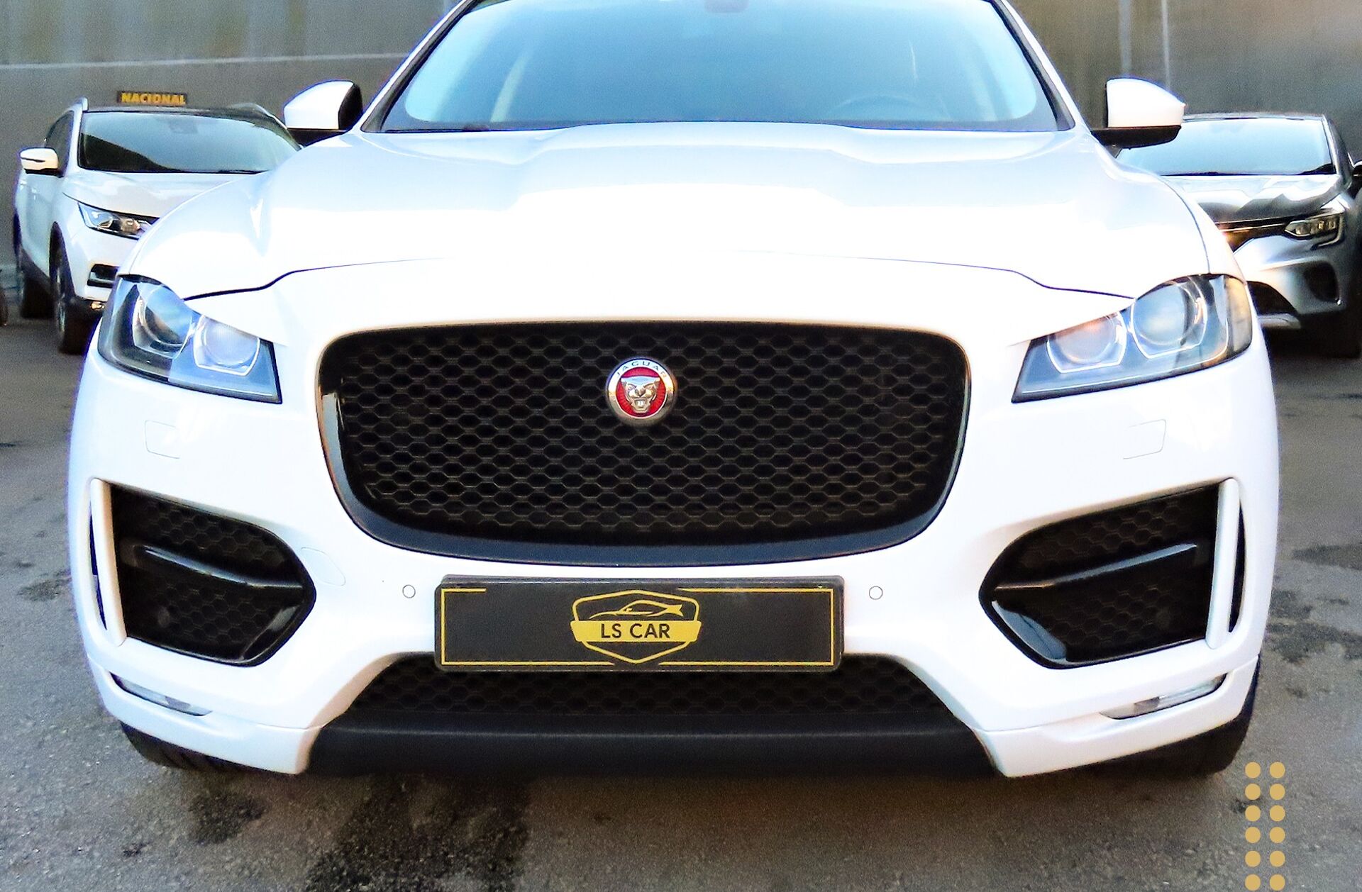 JAGUAR F-Pace 2.0 i4D Pure