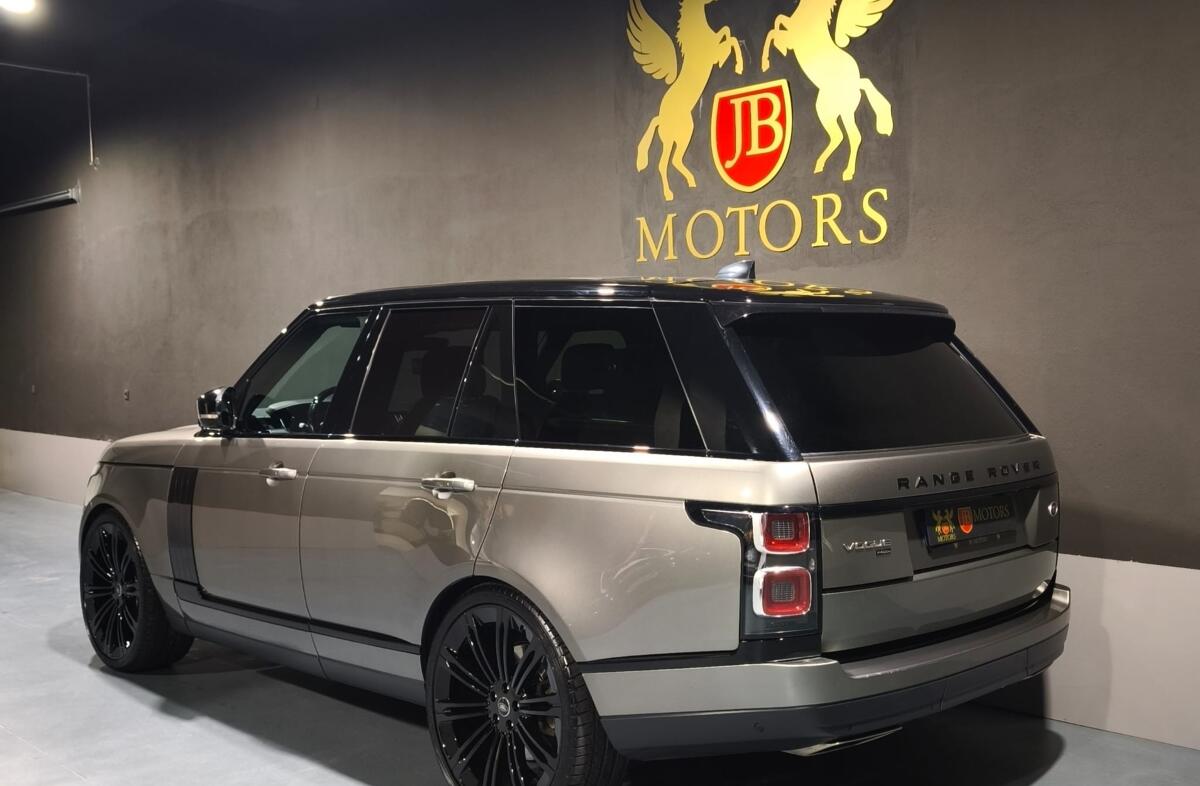 LAND ROVER Range Rover 3.0 i6 Vogue