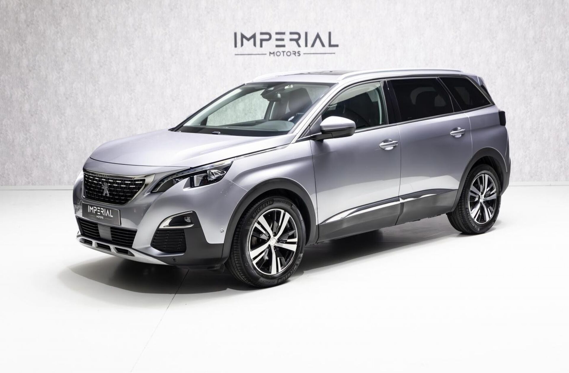PEUGEOT 5008 1.2 PureTech Allure EAT6