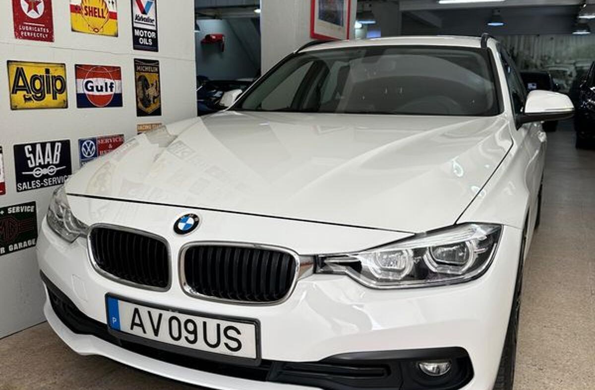 BMW Serie-3 320 d Touring Auto