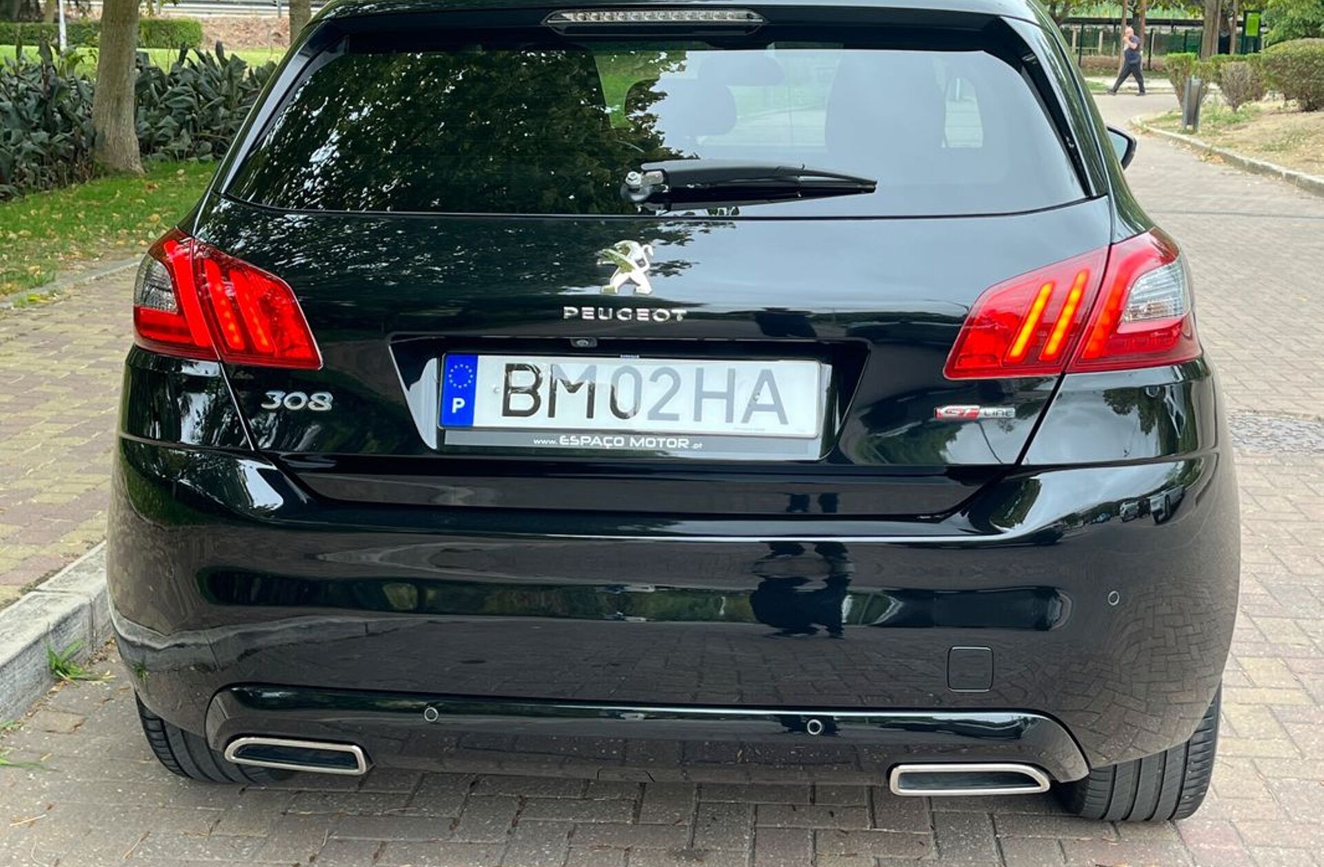 PEUGEOT 308 1.2 PureTech GT Line EAT8