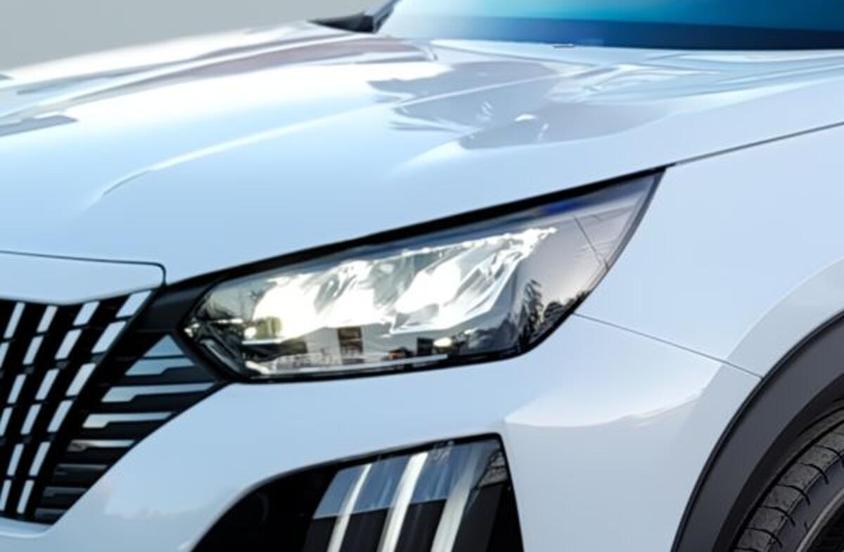 PEUGEOT 208 e- 51 kWh GT