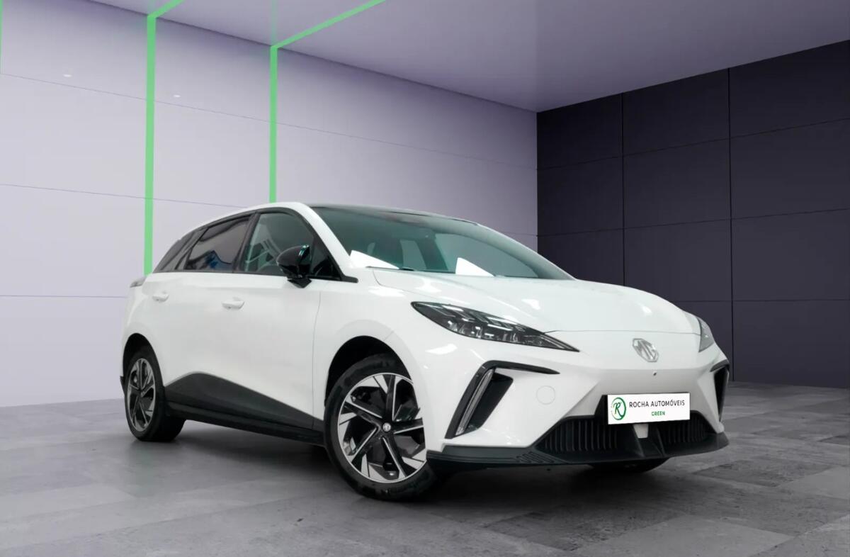 MG MG4 51 kWh Standard