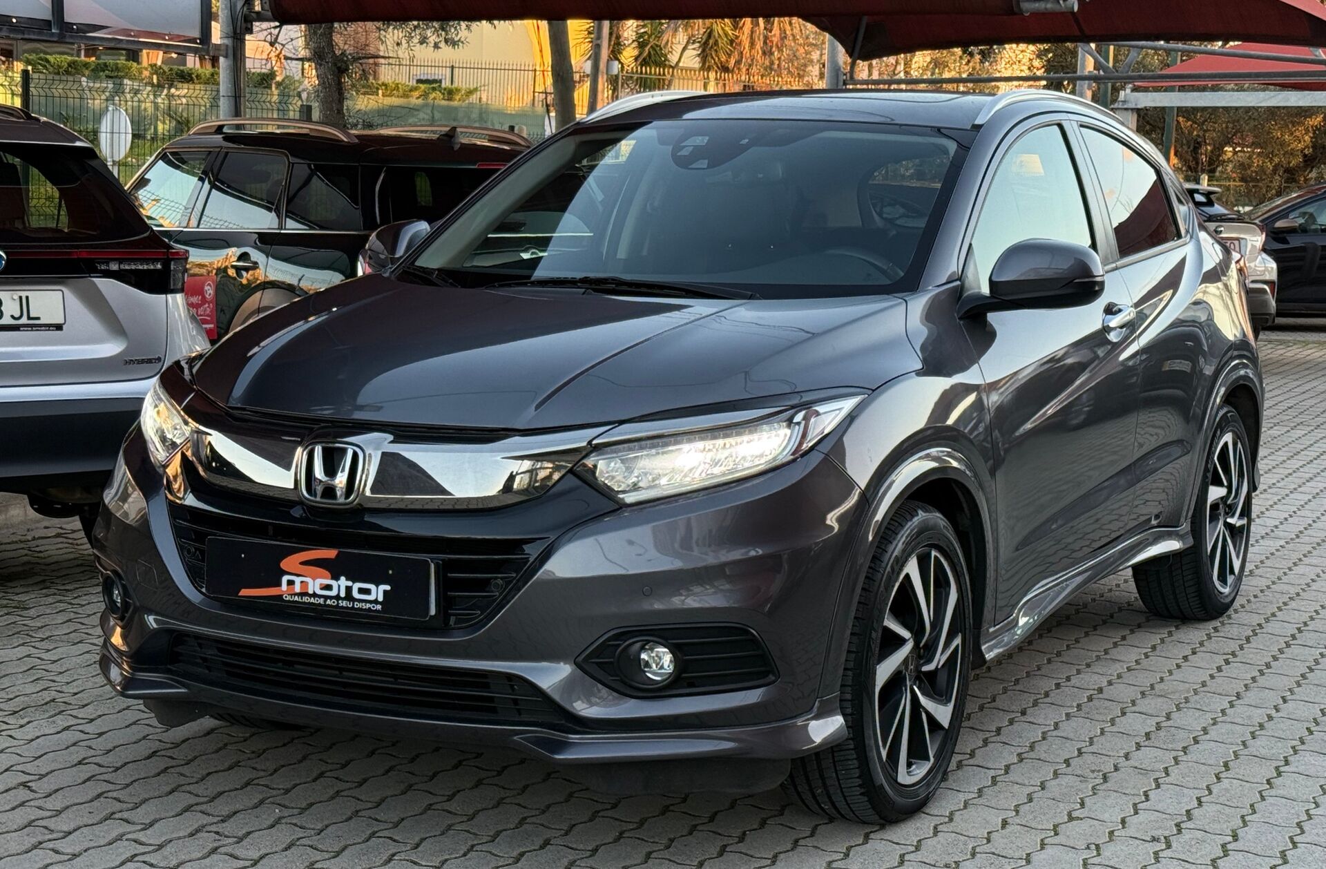 HONDA HR-V 1.5 i-VTEC Executive CVT