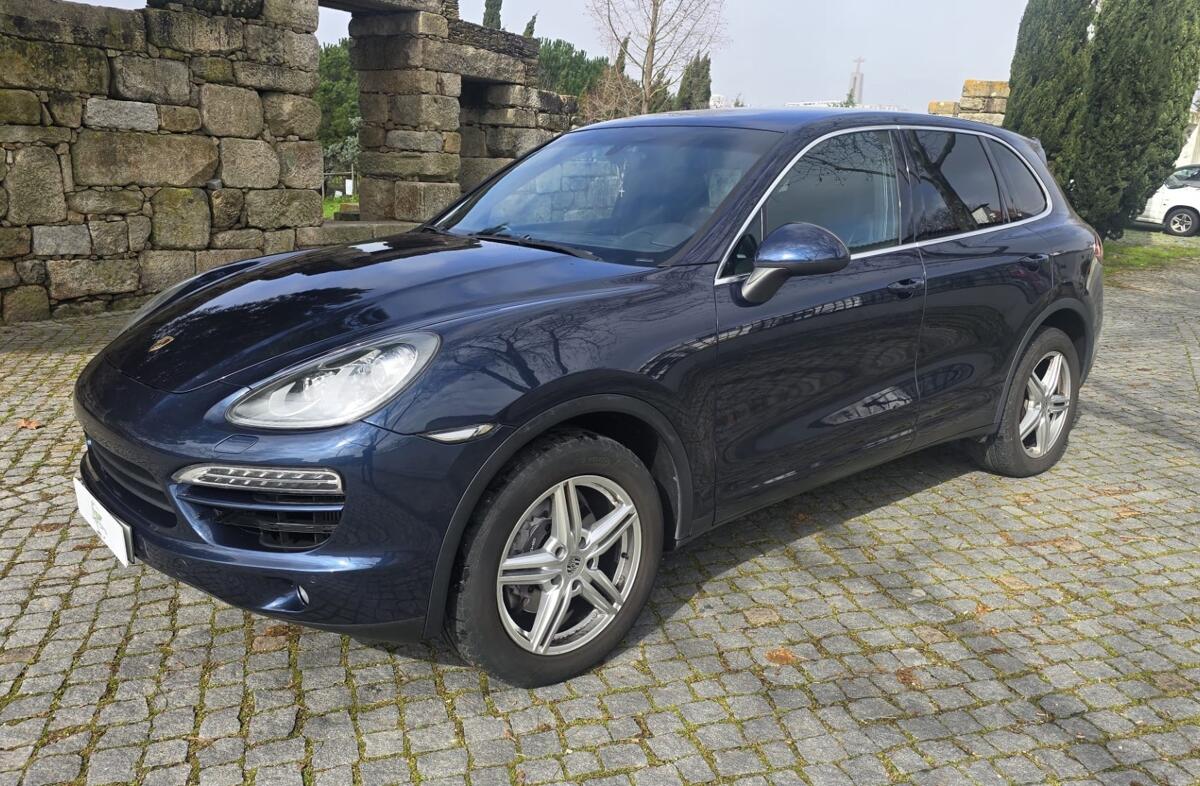 PORSCHE Cayenne II