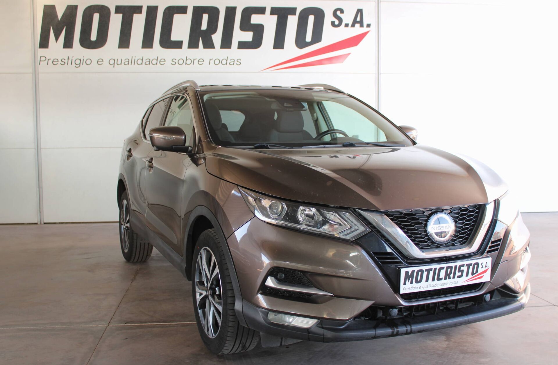 NISSAN Qashqai 1.3 DIG-T N-Connecta