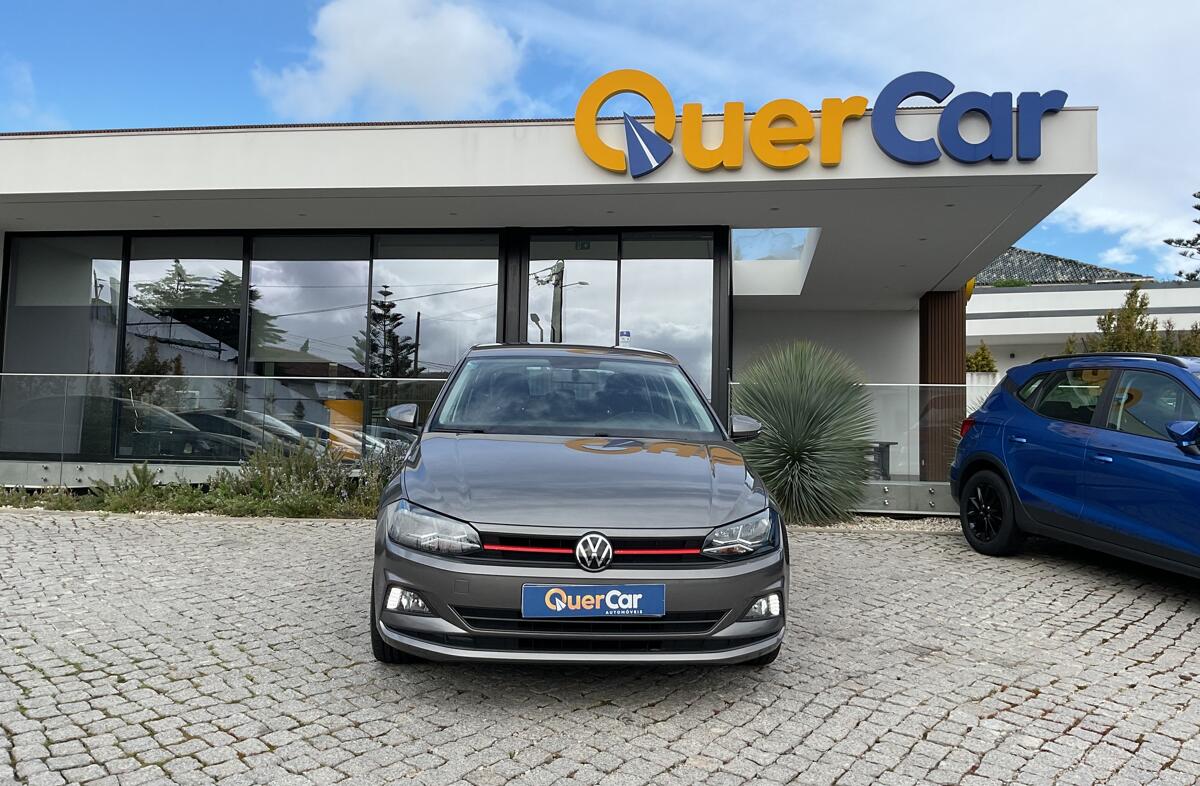VOLKSWAGEN Polo 1.0 Confortline