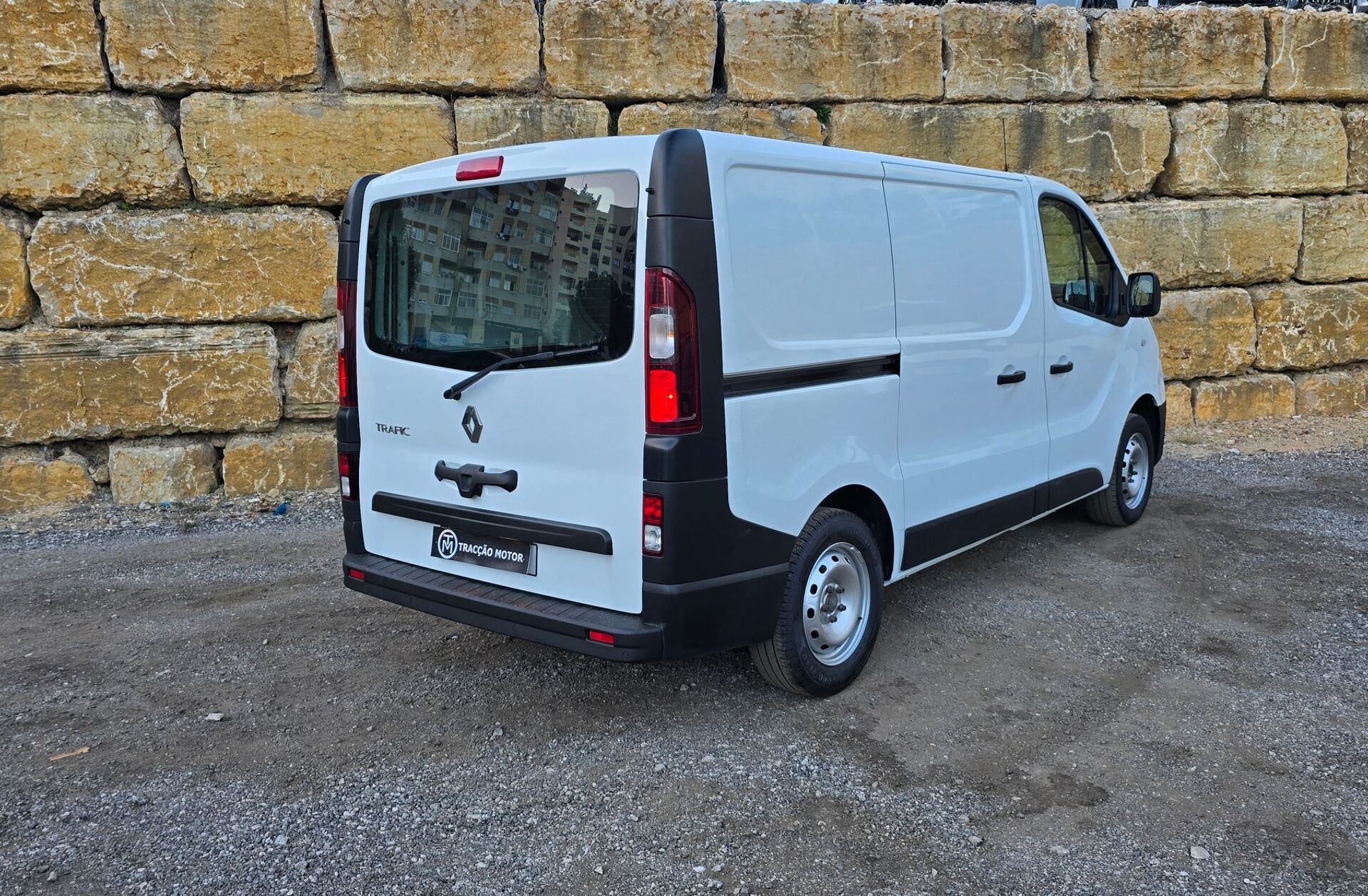 RENAULT Trafic 2.0 dCi L1H1 1.2T