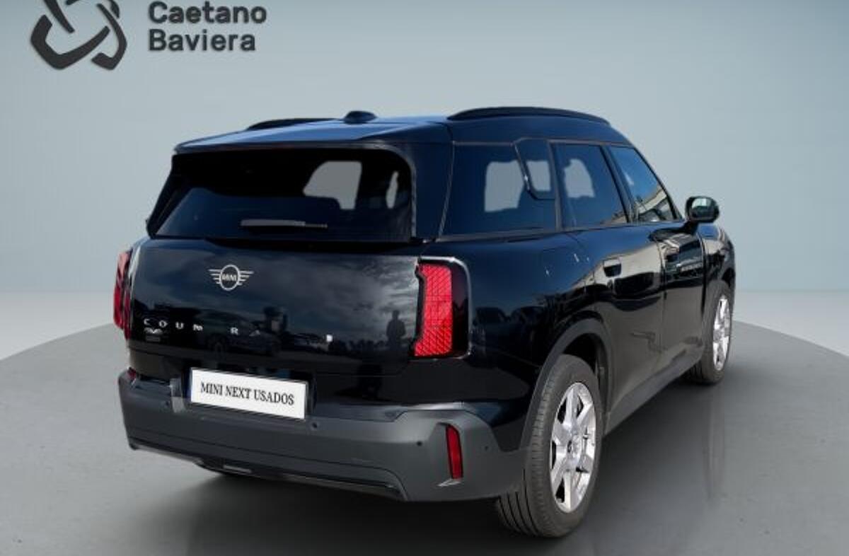 MINI Mini Countryman D Essential