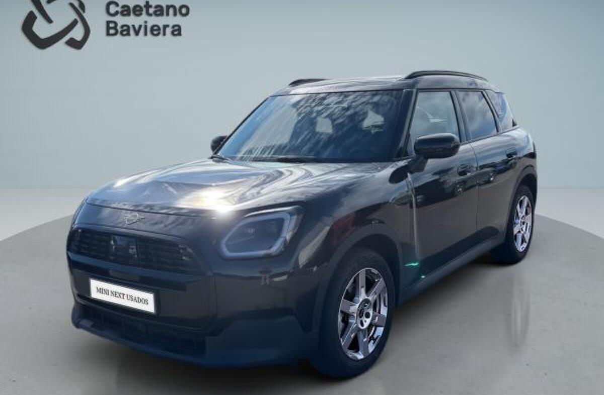 MINI Mini Countryman D Essential