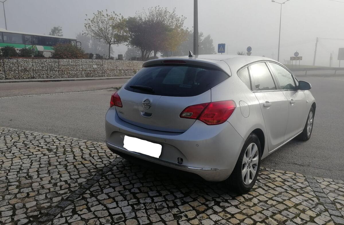 OPEL Astra 1.3 CDTi