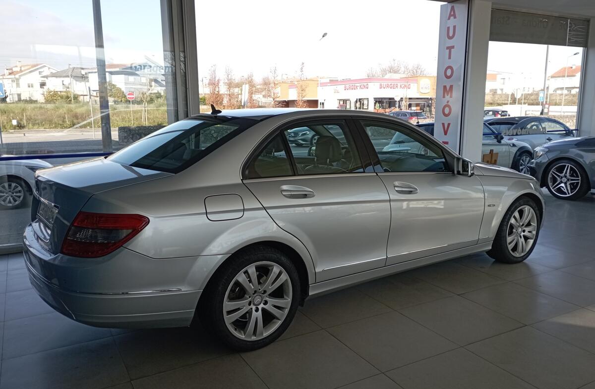MERCEDES Classe C C 220 CDi Avantgarde Aut.