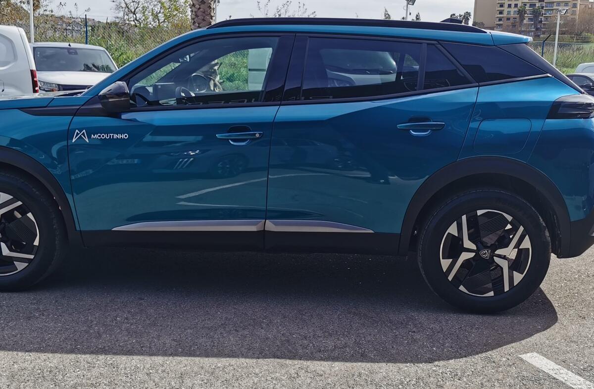 PEUGEOT 2008 1.2 Allure