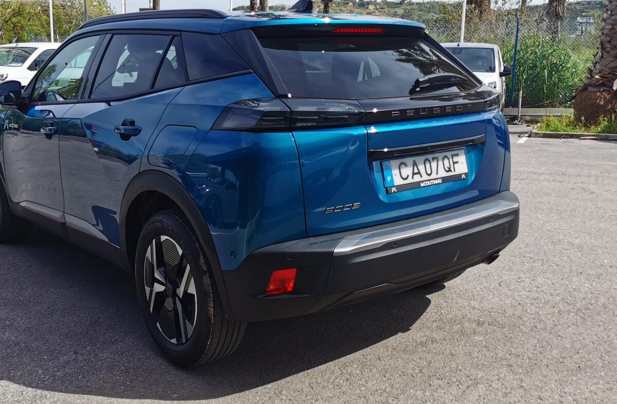 PEUGEOT 2008 1.2 Allure