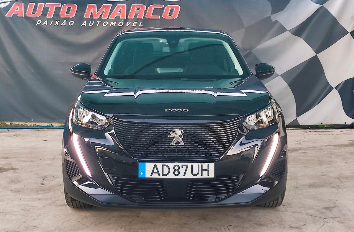 PEUGEOT 2008 1.5 BlueHDi Active