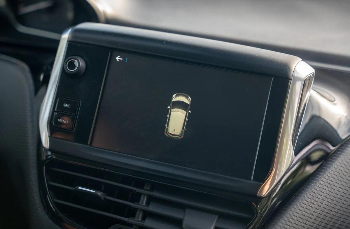 PEUGEOT 208 1.2 PureTech Allure