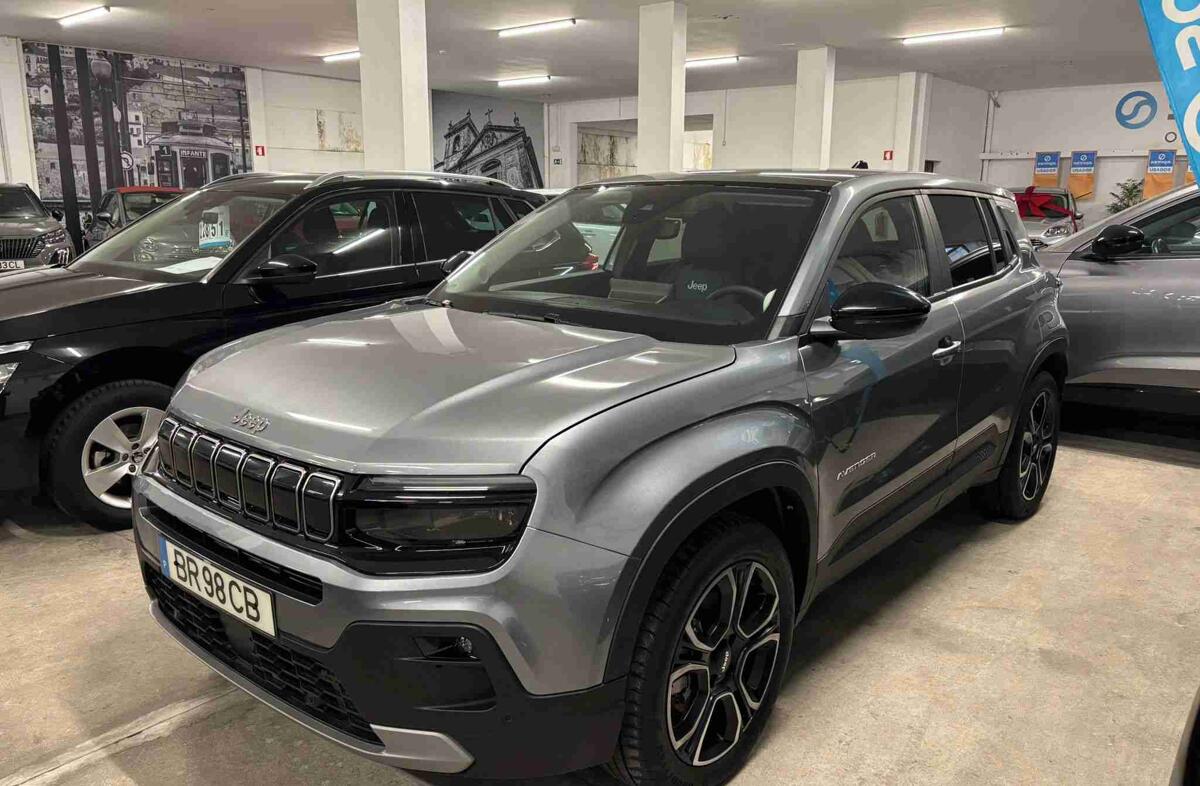 JEEP Avenger 54 kWh Summit