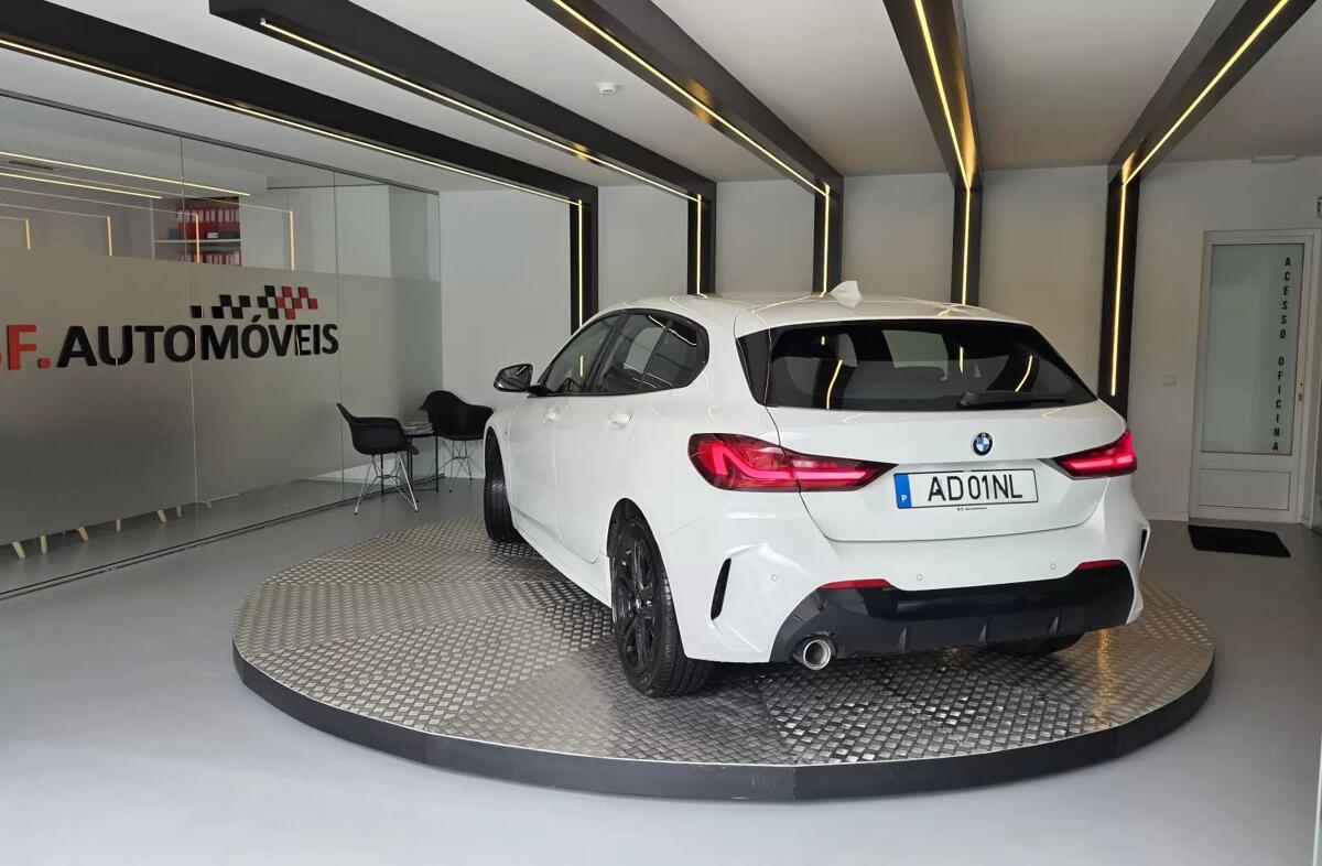 BMW Serie-1 116 d Pack Desportivo M