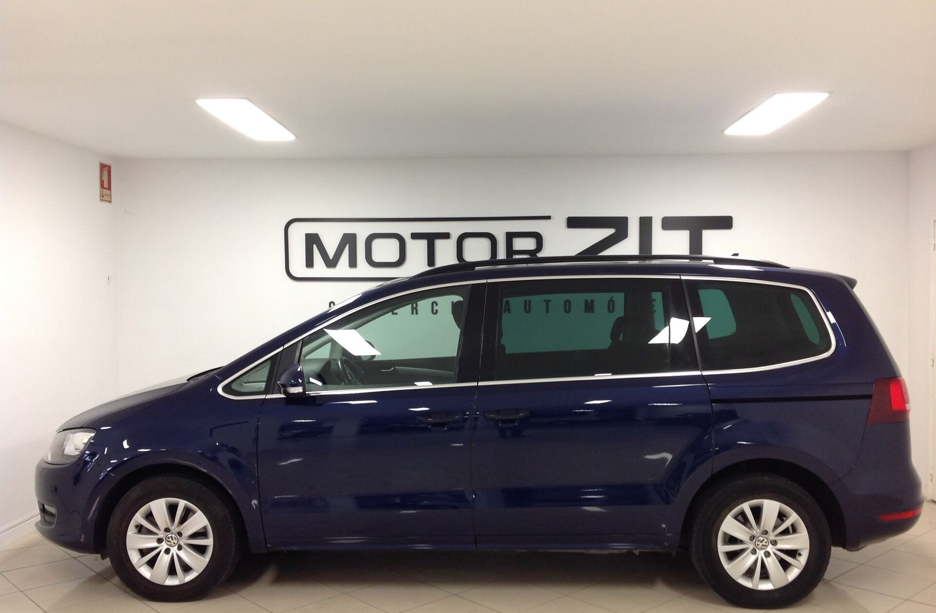 VOLKSWAGEN Sharan 2.0 TDI Highline DSG