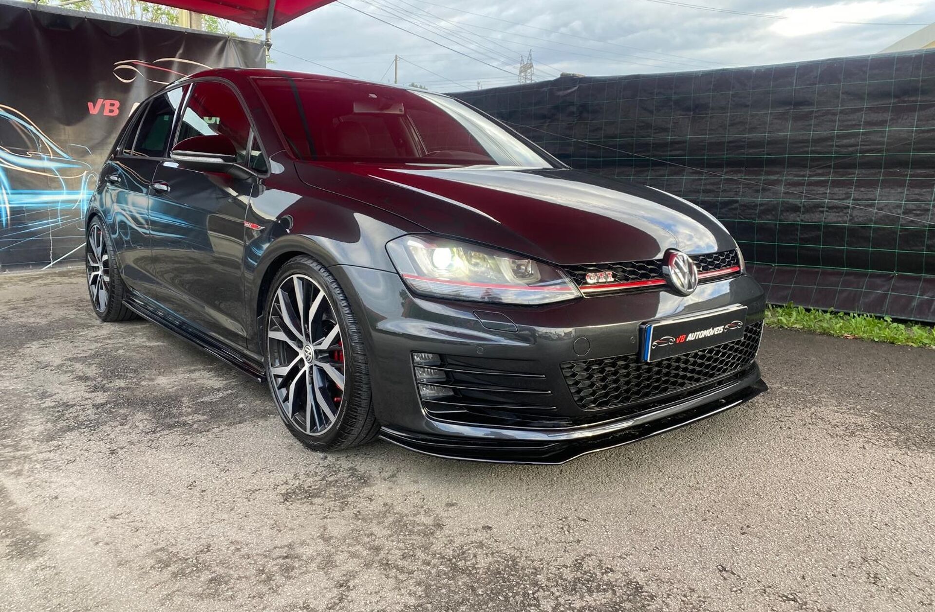 VOLKSWAGEN Golf 2.0 TSi GTi DSG Performance