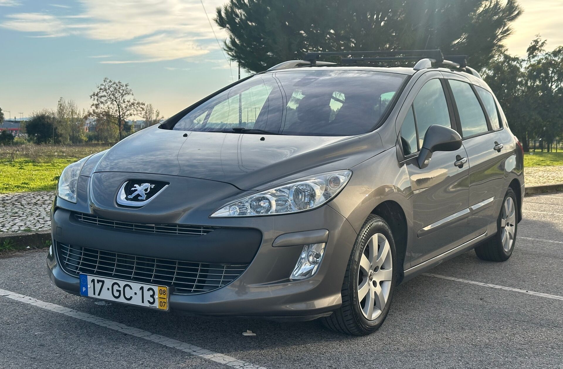 PEUGEOT 308 1.6 HDi Executive CVM6