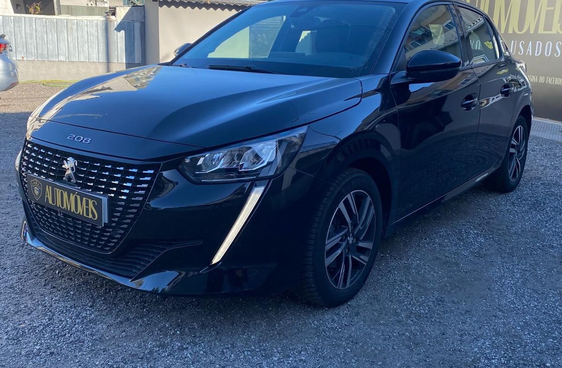 PEUGEOT 208 1.2 PureTech Allure EAT8