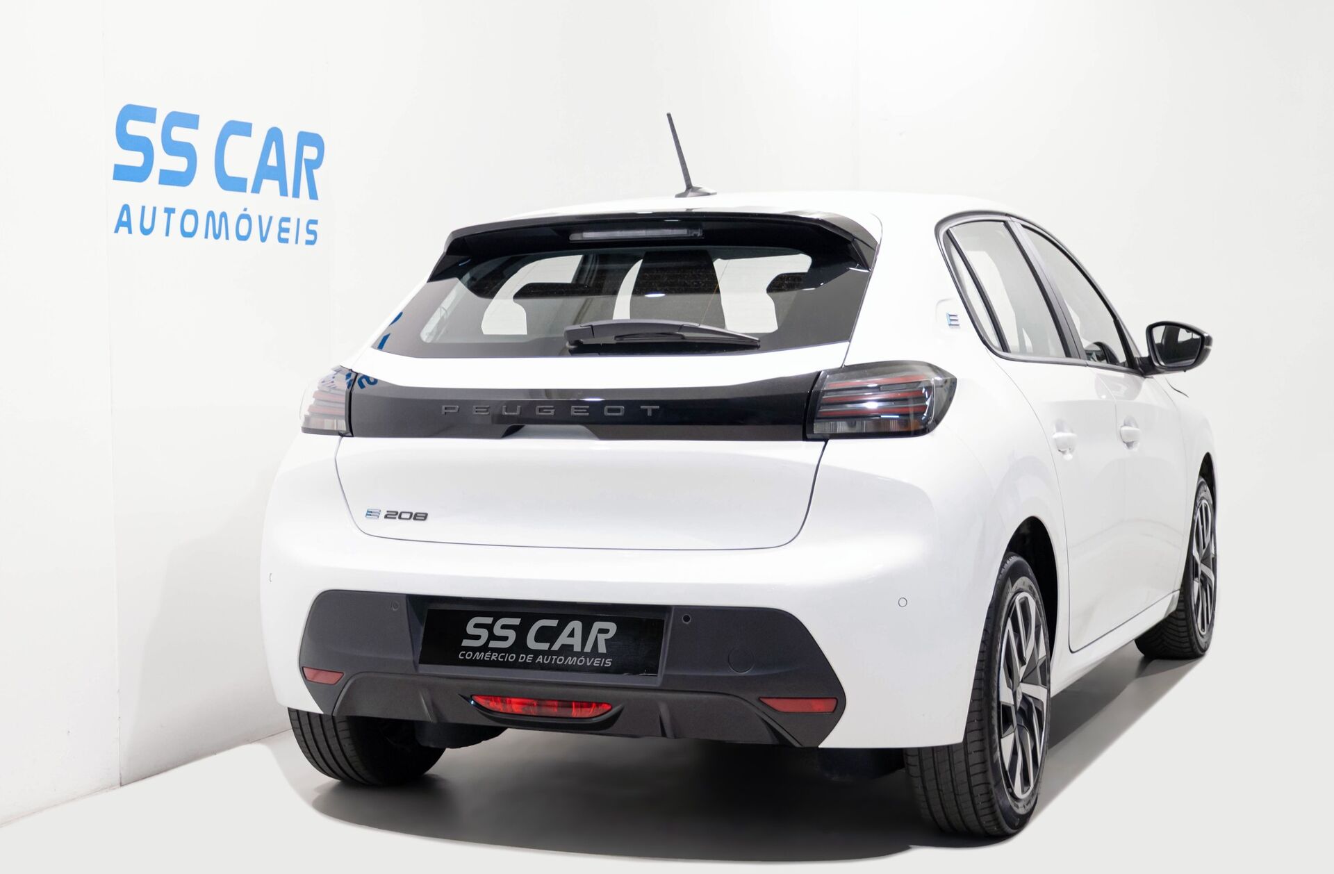 PEUGEOT 208 e- 50 kWh Active