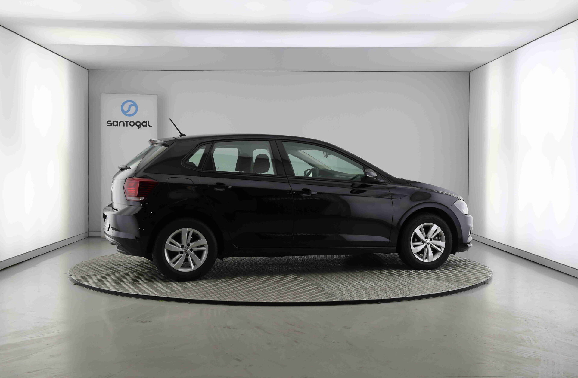 VOLKSWAGEN Polo 1.0 Confortline