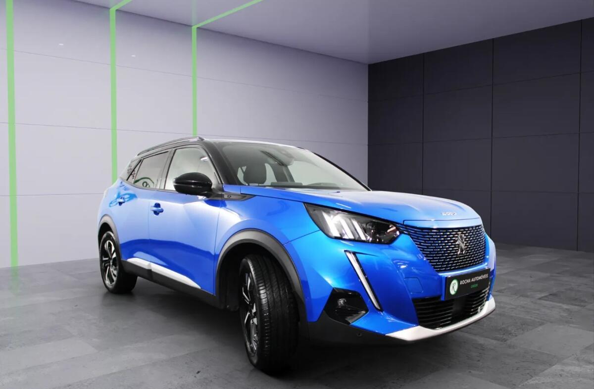 PEUGEOT 2008 e- 50 kWh GT