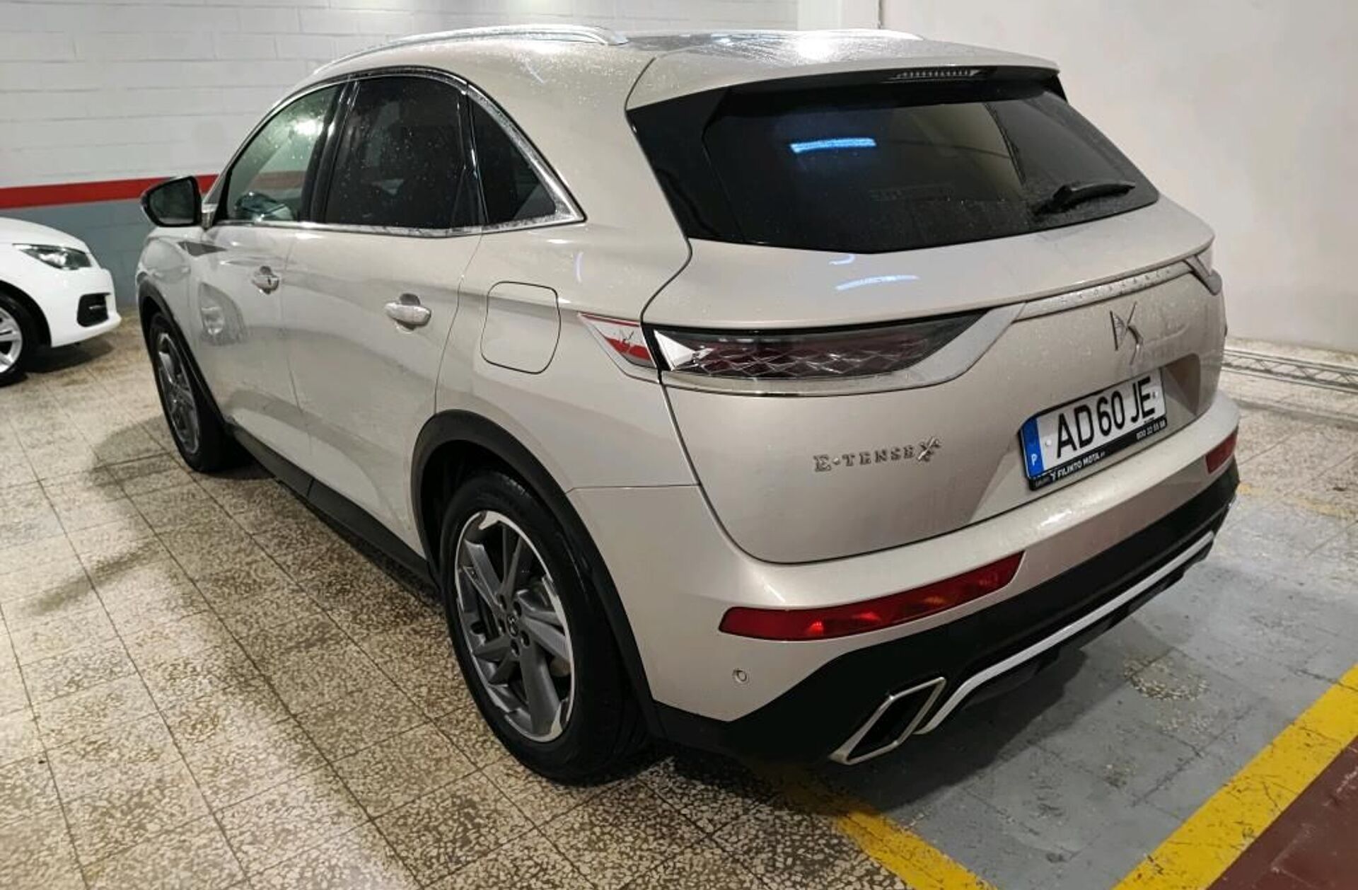 DS DS 7 CB 2.0 BlueHDi Performance Line EAT8